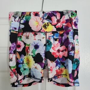 Old Navy Active GO-DRY Floral Women's Shorts